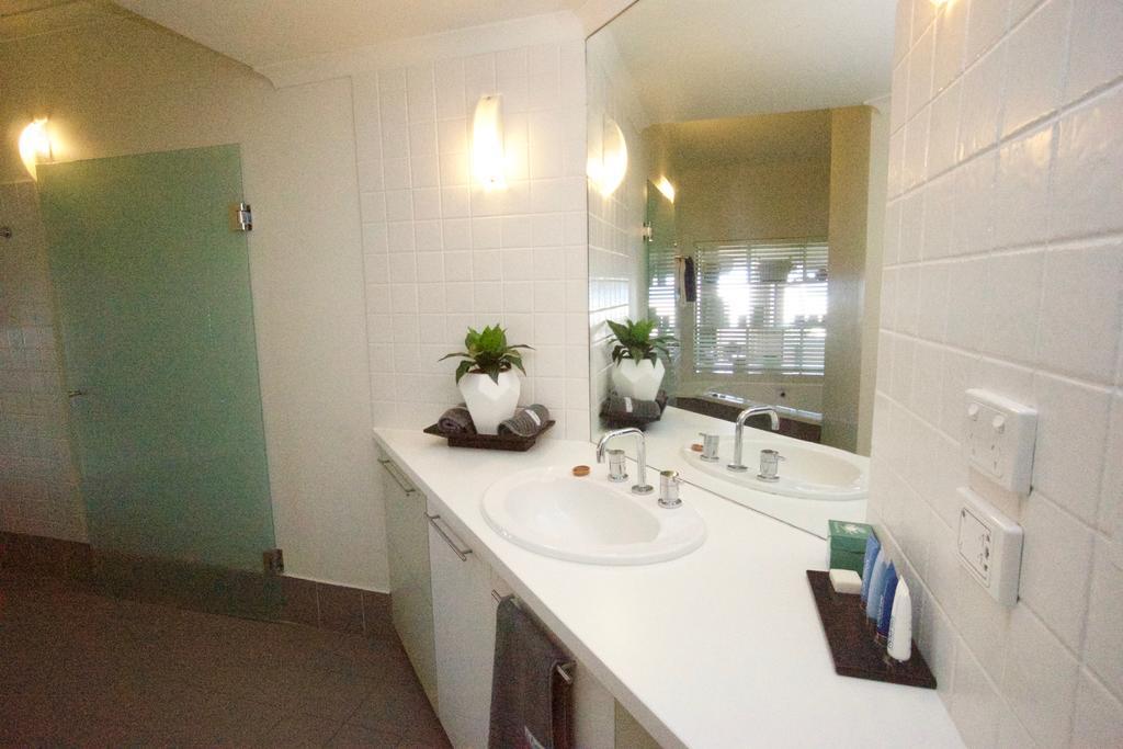Lorne Beachfront Accommodation المظهر الخارجي الصورة